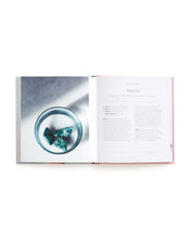 Load image into Gallery viewer, Crystals: The Modern Guide To Crystal Healing
