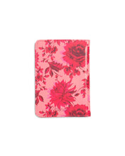 Load image into Gallery viewer, Getaway Passport Holder - Potpourri
